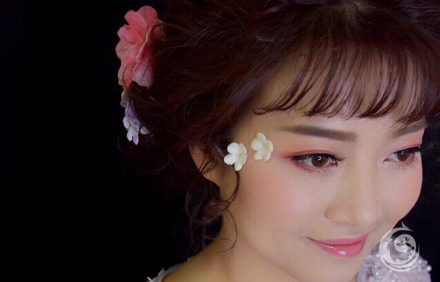 Brenda彩妆.