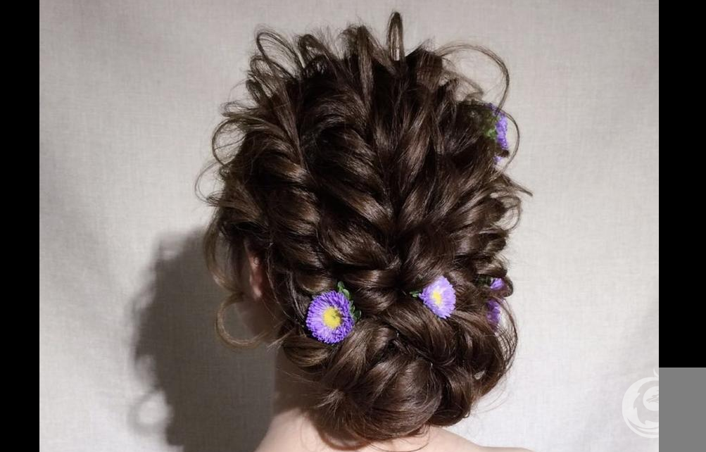 女王彩妆造型设计